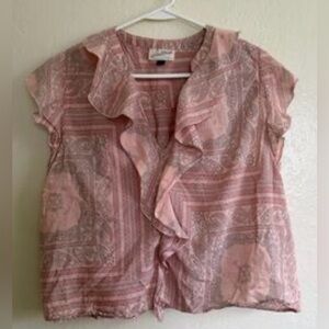 🌸. Universal Thread Blush Paisley Ruffle Blouse